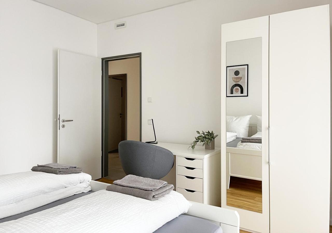Moderne Apartments Im Herzen Der Stadt I Private Tiefgarage Mit Ladesaeulen I Home2Share อิบเบนบูเริน ภายนอก รูปภาพ