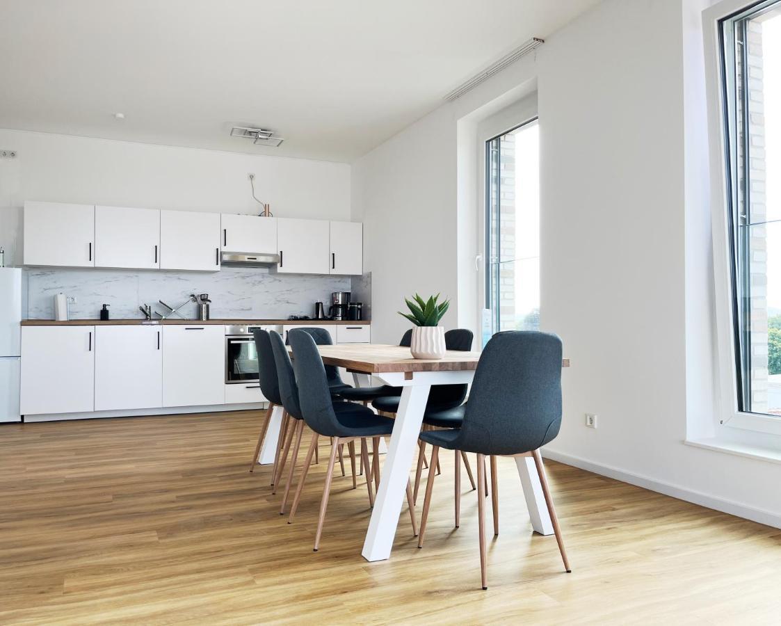 Moderne Apartments Im Herzen Der Stadt I Private Tiefgarage Mit Ladesaeulen I Home2Share อิบเบนบูเริน ภายนอก รูปภาพ