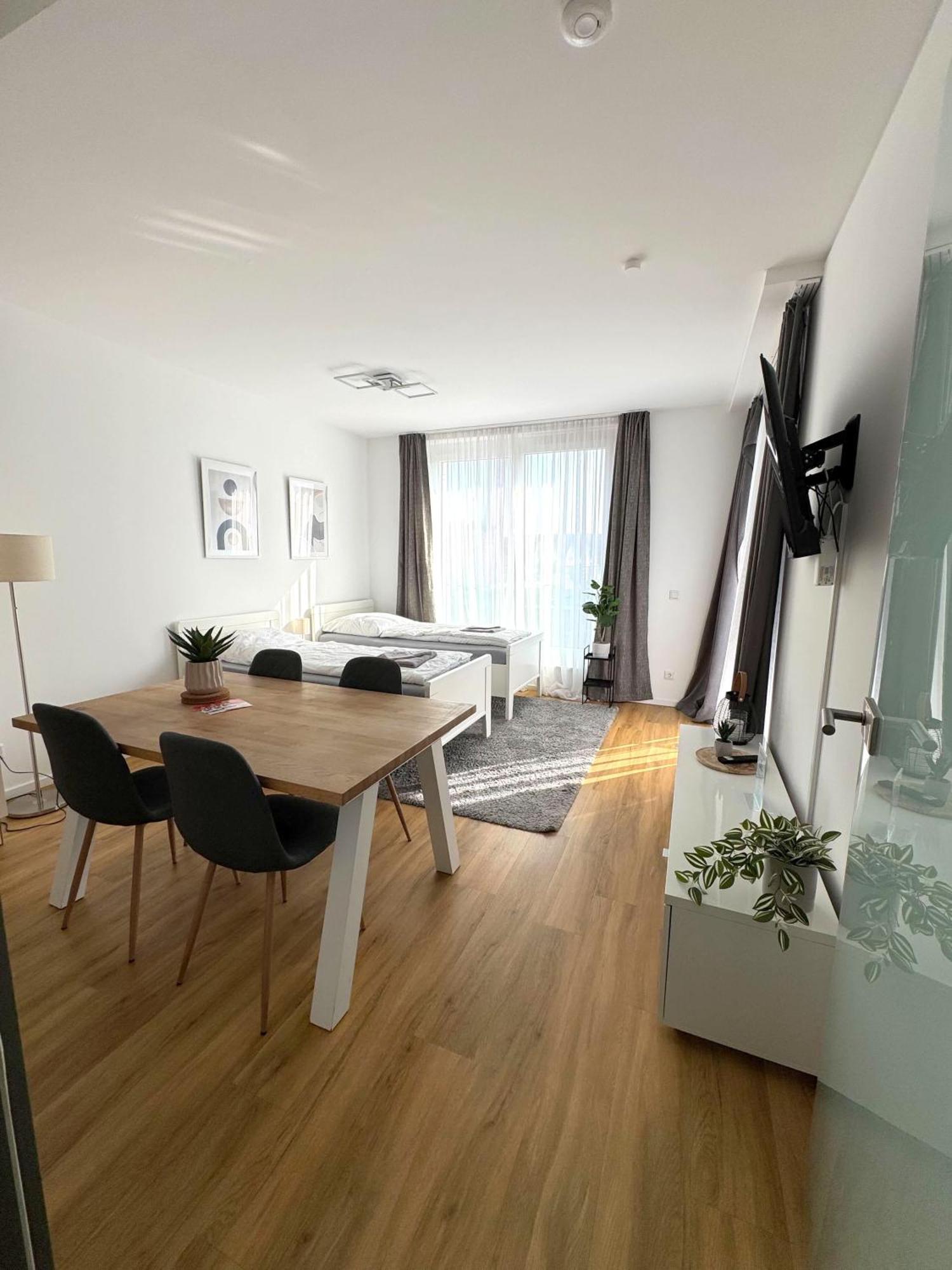 Moderne Apartments Im Herzen Der Stadt I Private Tiefgarage Mit Ladesaeulen I Home2Share อิบเบนบูเริน ภายนอก รูปภาพ