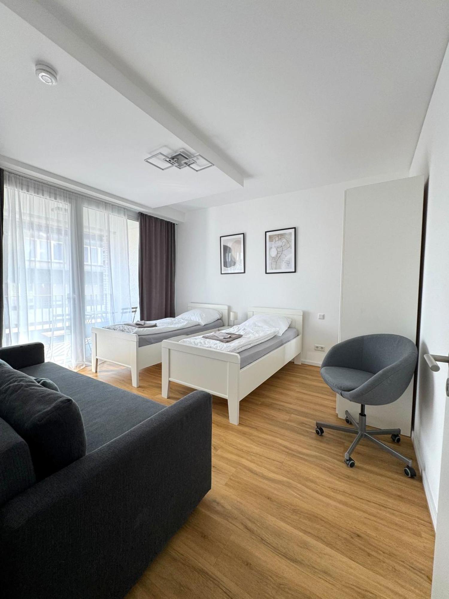 Moderne Apartments Im Herzen Der Stadt I Private Tiefgarage Mit Ladesaeulen I Home2Share อิบเบนบูเริน ภายนอก รูปภาพ